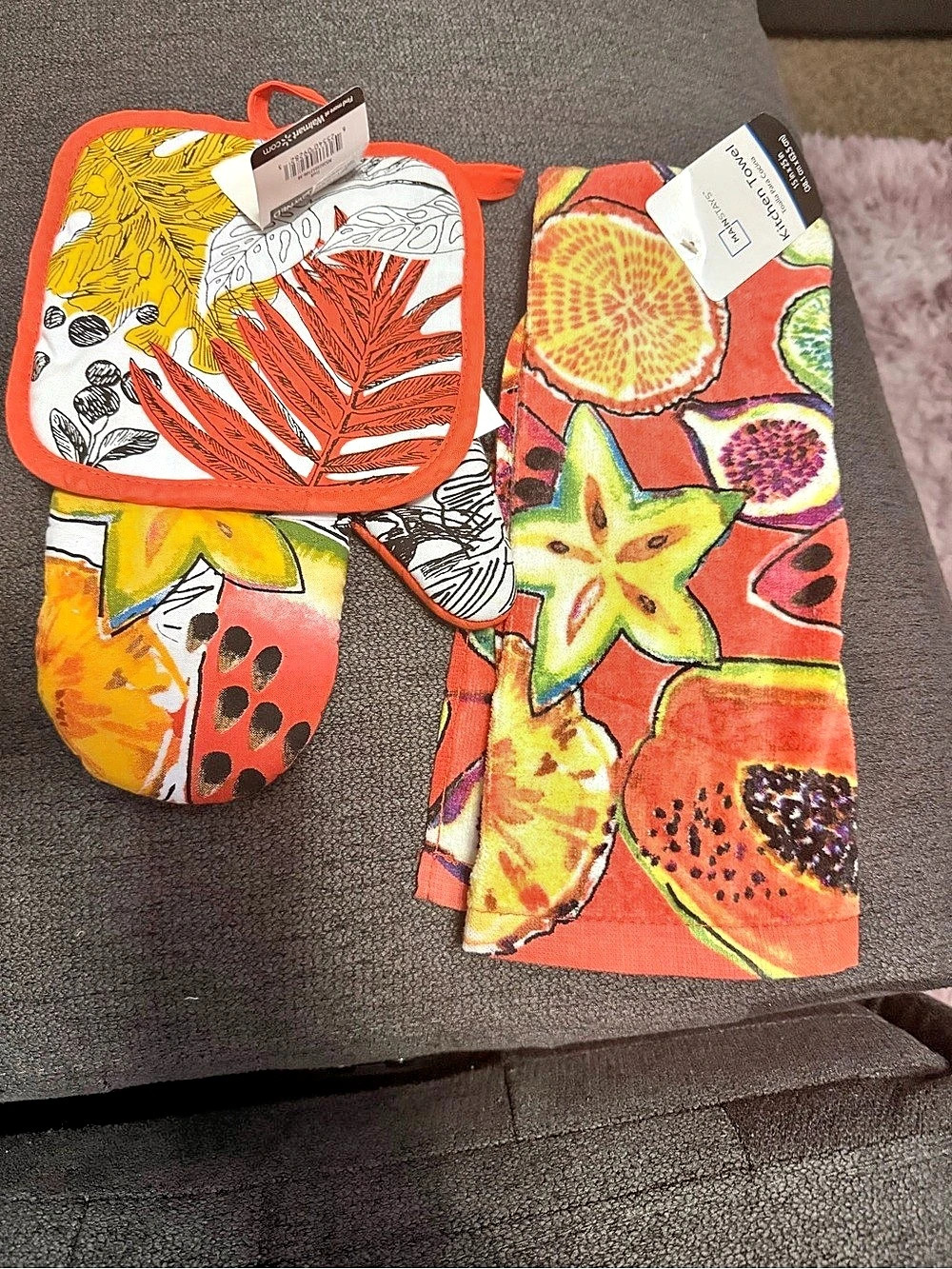 Mainstays Tropical Fruit Kitchen Towel and Pot Holder Set Linen Set